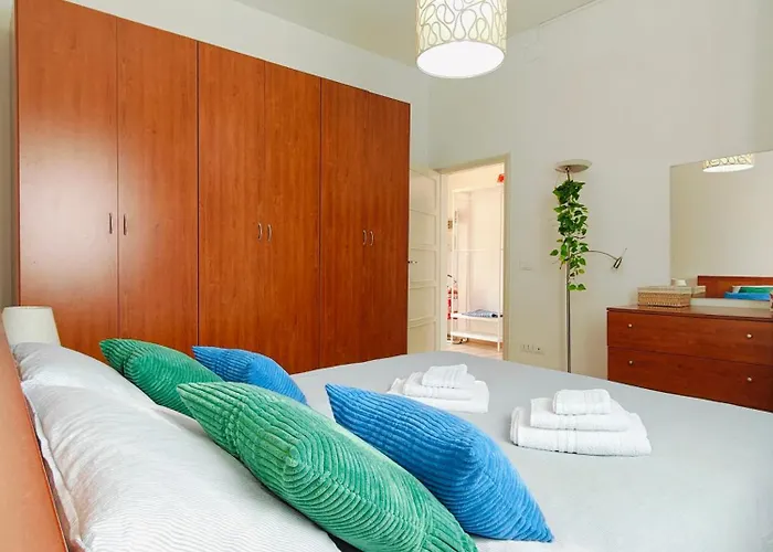 Lägenhet Free Parking - No Tourist Tax - Motor Valley