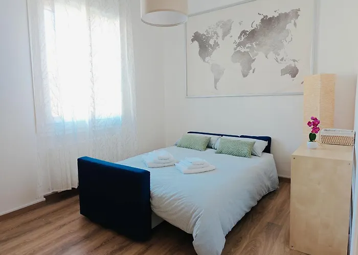 Free Parking - No Tourist Tax - Motor Valley