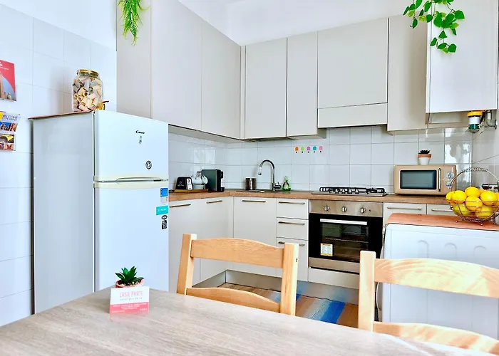 Lägenhet Free Parking - No Tourist Tax - Motor Valley *